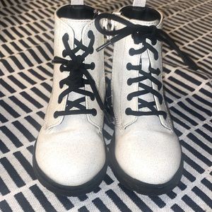 Toddler White Glitter Boots